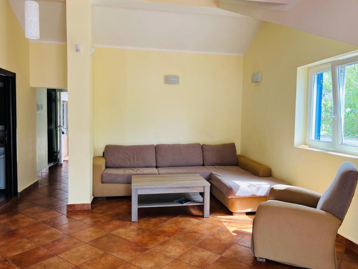 Rafailovici Holiday Apartments Ngoại thất bức ảnh