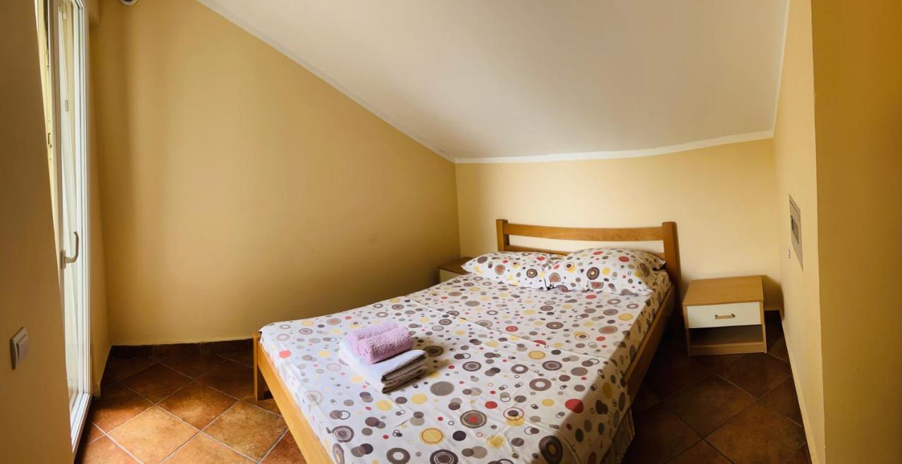 Rafailovici Holiday Apartments Ngoại thất bức ảnh